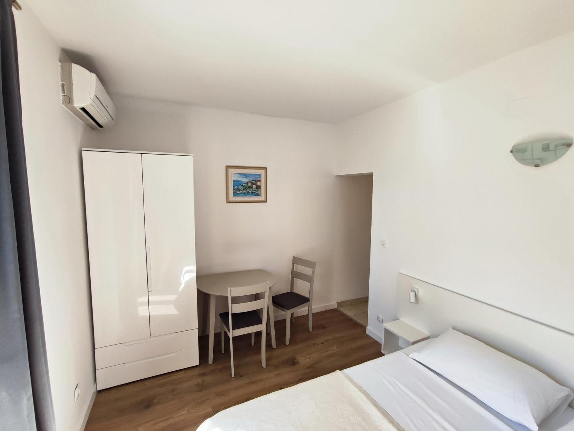 Seka Apartment *